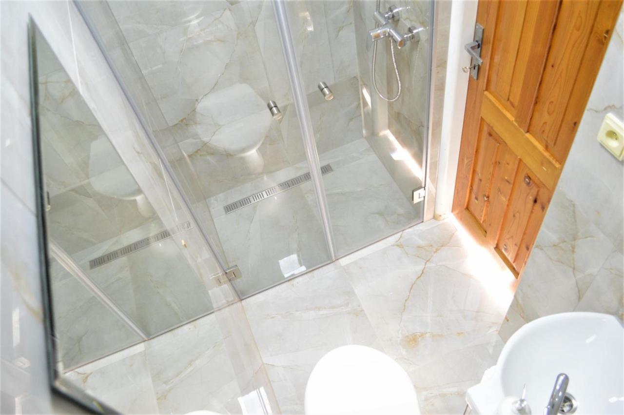 Apartmany Livia Litmanova Luaran gambar