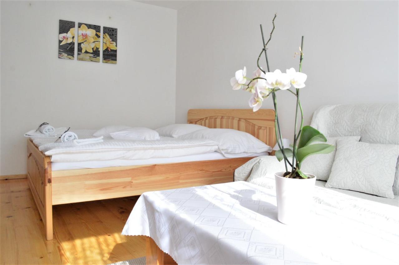 Apartmany Livia Litmanova Luaran gambar