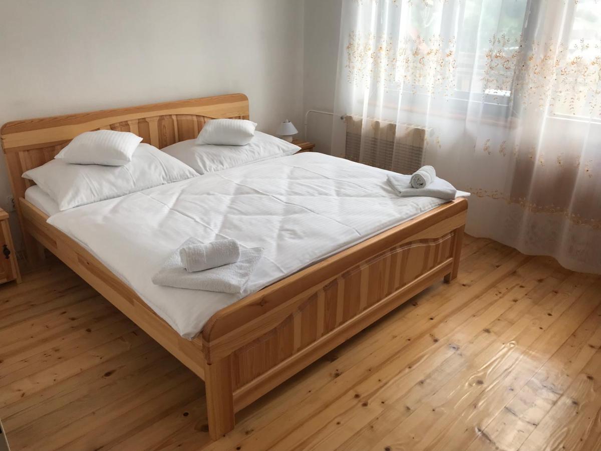 Apartmany Livia Litmanova Luaran gambar