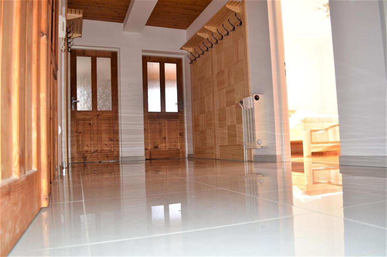 Apartmany Livia Litmanova Luaran gambar