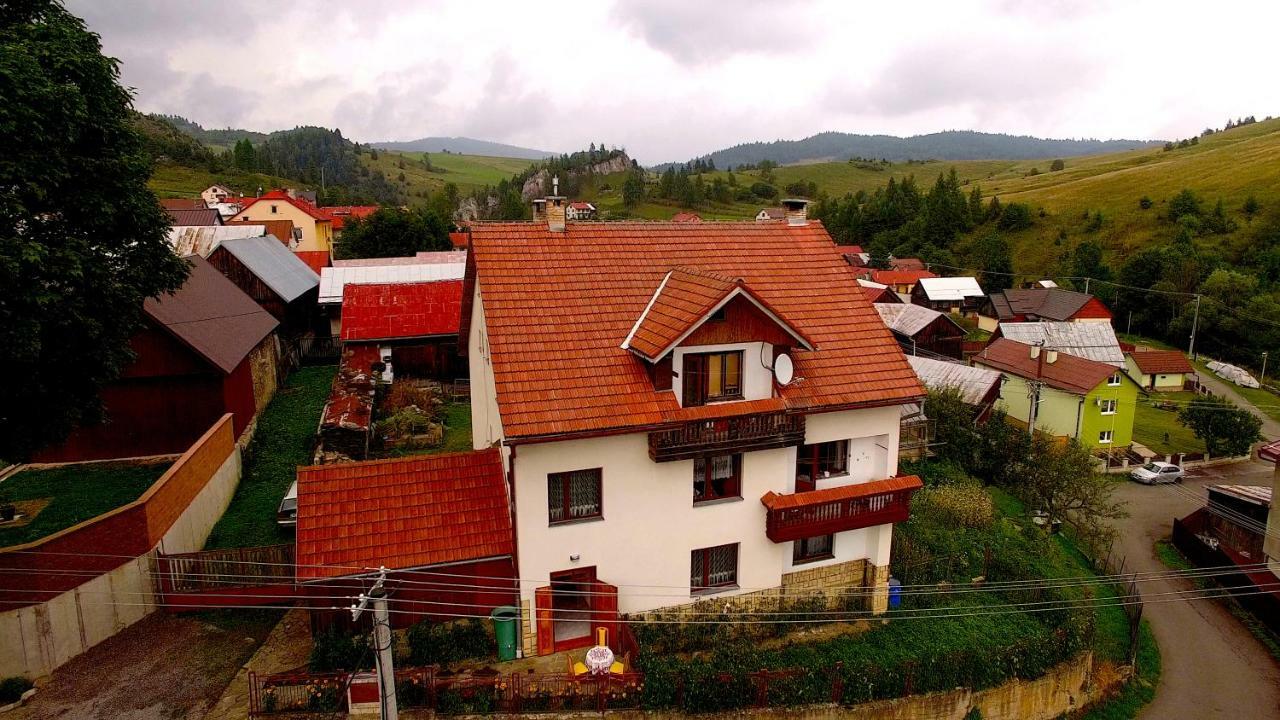 Apartmany Livia Litmanova Luaran gambar
